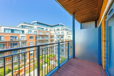 Aerodrome Road, Beaufort Park, Colindale - NW9 view 14