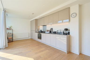 Capitol Way, Colindale - NW9 view 14