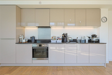 Capitol Way, Colindale - NW9 view 5