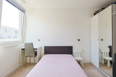 Capitol Way, Colindale - NW9 view 18