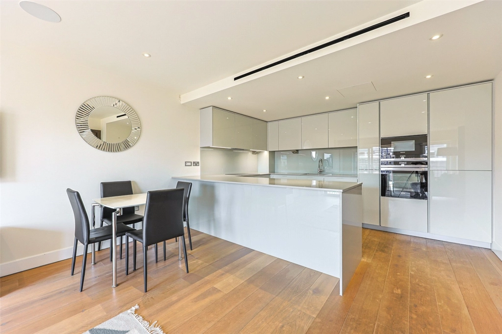 2 bedrooms apartments/flats for sale in Beaufort Square, Beaufort Park, Colindale - NW9 view 14