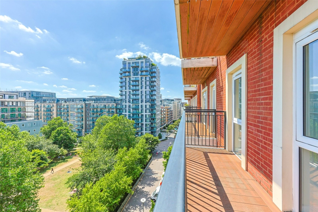 2 bedrooms apartments/flats for sale in Beaufort Square, Beaufort Park, Colindale - NW9 view 11