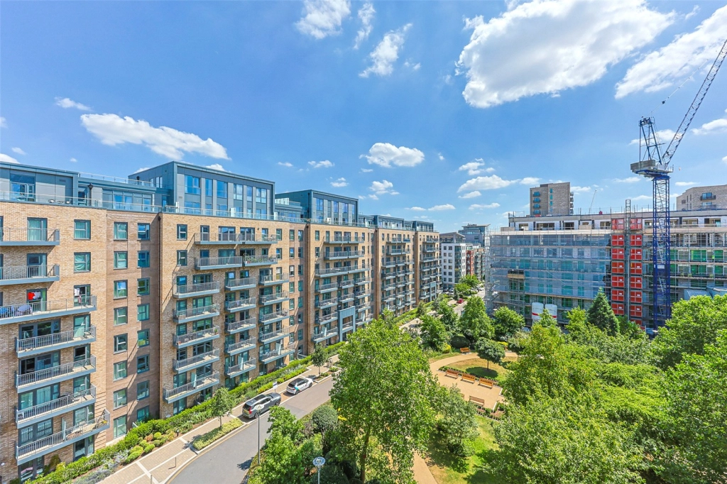 2 bedrooms apartments/flats for sale in Beaufort Square, Beaufort Park, Colindale - NW9 view 10