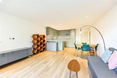 Caversham Road, Beaufort Park, Colindale - NW9 view 6