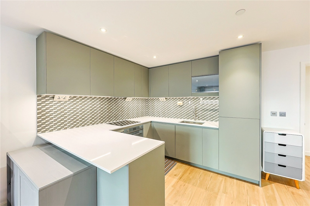 2 bedrooms apartments/flats for sale in Caversham Road, Beaufort Park, Colindale - NW9 view 7