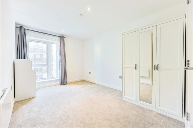 Caversham Road, Beaufort Park, Colindale - NW9 view 11