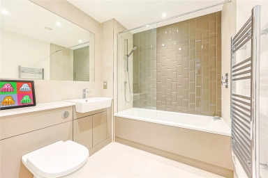 Caversham Road, Beaufort Park, Colindale - NW9 view 13