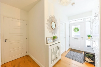 Rowen Avenue, Colindale NW9 image 14