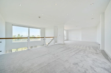 Henry Darlot Drive, Mill Hill NW7 image 5