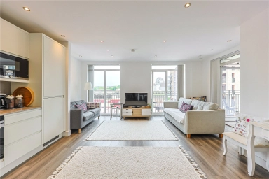Lismore Boulevard, Colindale Gardens NW9 image 2