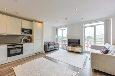 Lismore Boulevard, Colindale Gardens NW9 image 1