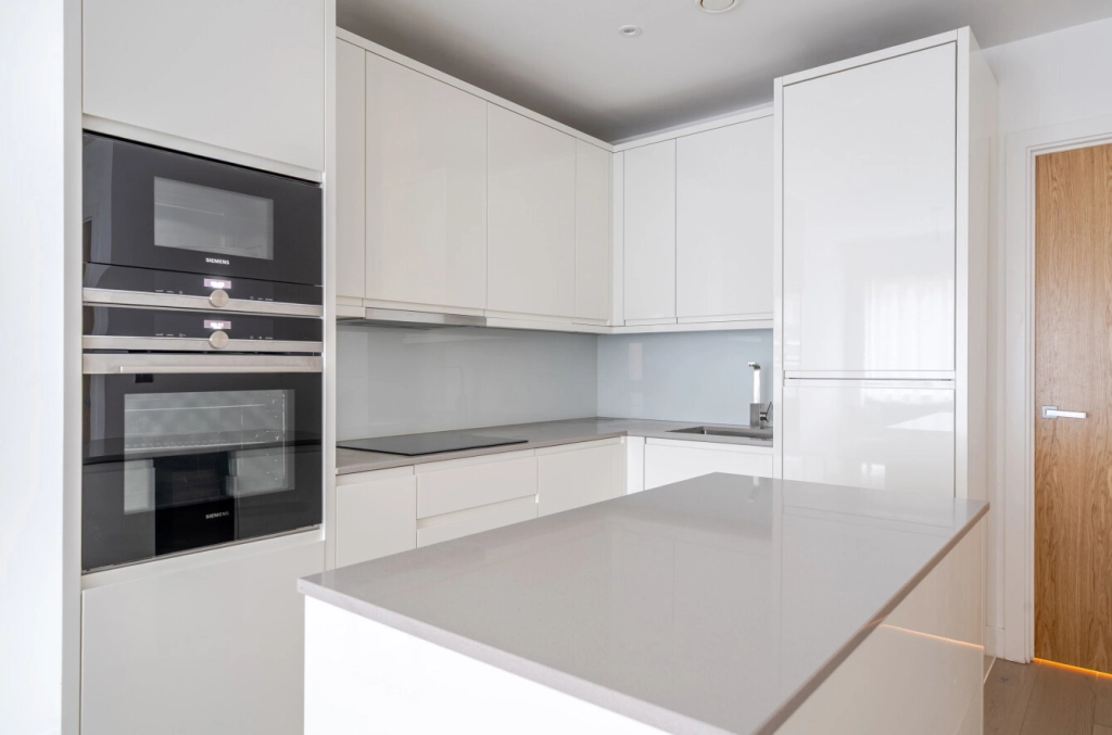 3 bedrooms houses for sale in Bernera Walk, Colindale Garden, Colindale - NW9 view 4