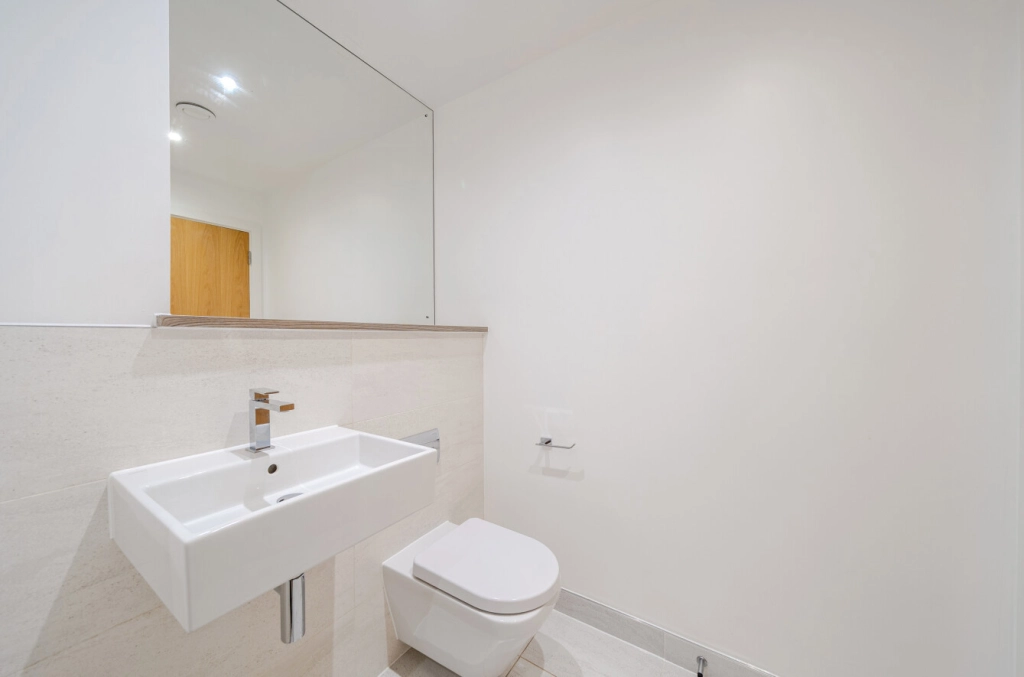 3 bedrooms houses for sale in Bernera Walk, Colindale Garden, Colindale - NW9 view 15