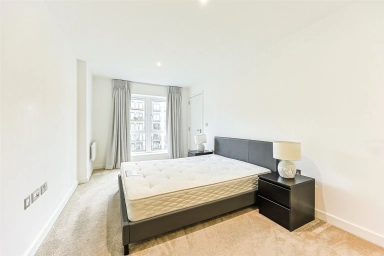 Caversham Road, Beaufort Park, Colindale - NW9 view 10