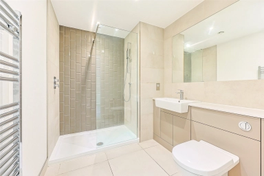 Caversham Road, Beaufort Park, Colindale - NW9 view 9