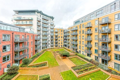 Caversham Road, Beaufort Park, Colindale - NW9 view 15