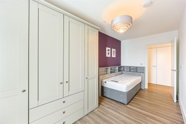 Lismore Boulevard, Colindale Gardens, Colindale - NW9 view 18