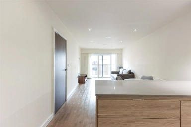 Boulevard Drive, Beaufort Park, Colindale - NW9 view 17