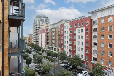 Boulevard Drive, Beaufort Park, Colindale - NW9 view 10