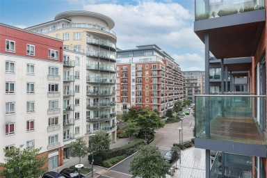 Boulevard Drive, Beaufort Park, Colindale - NW9 view 13