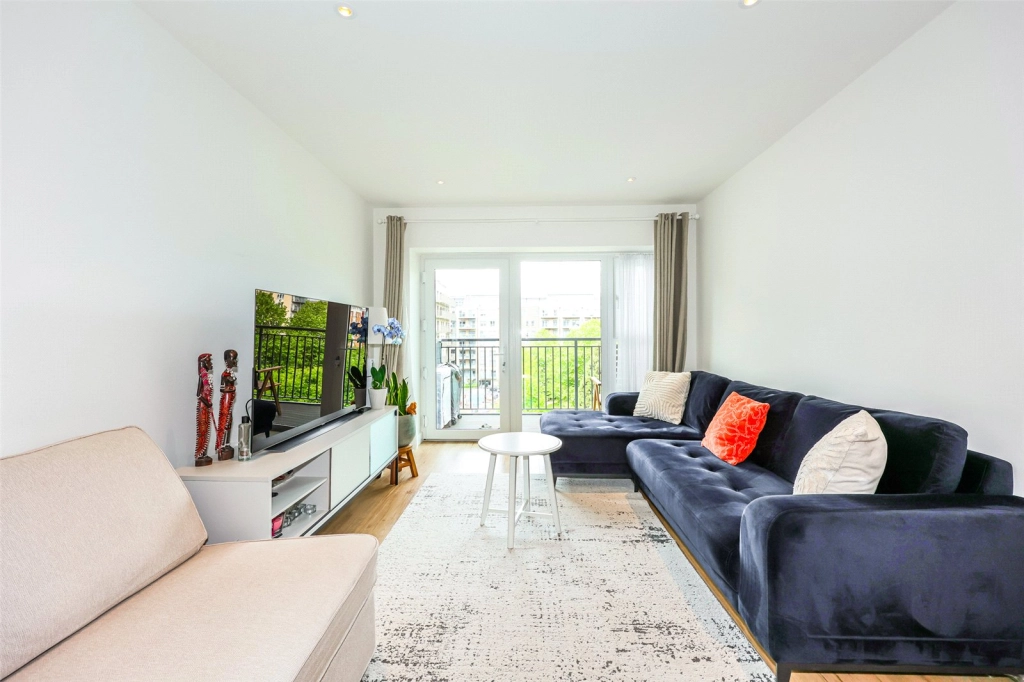 2 bedrooms apartments/flats for sale in Beaufort Square, Beaufort Park, Colindale - NW9 view 3