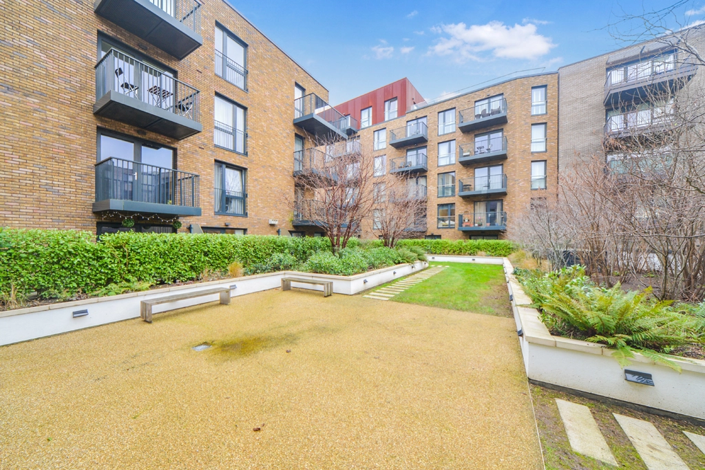 2 bedrooms apartments/flats for sale in Ashton Reach, Surrey Quays - SE16 view 15