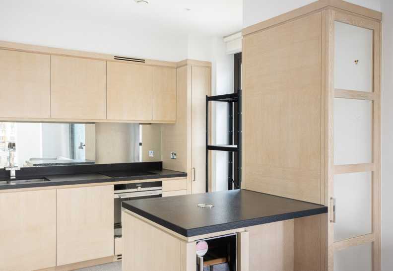 2 bedrooms apartments/flats to sale in Viaduct Gardens, Nine Elms-image 4
