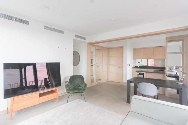 2 bedrooms apartments/flats to sale in Viaduct Gardens, Nine Elms-image 6