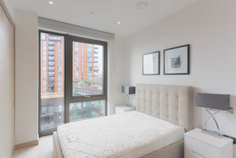 2 bedrooms apartments/flats to sale in Viaduct Gardens, Nine Elms-image 14