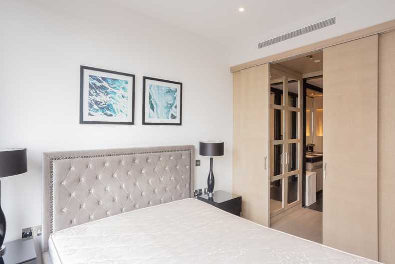 2 bedrooms apartments/flats to sale in Viaduct Gardens, Nine Elms-image 15