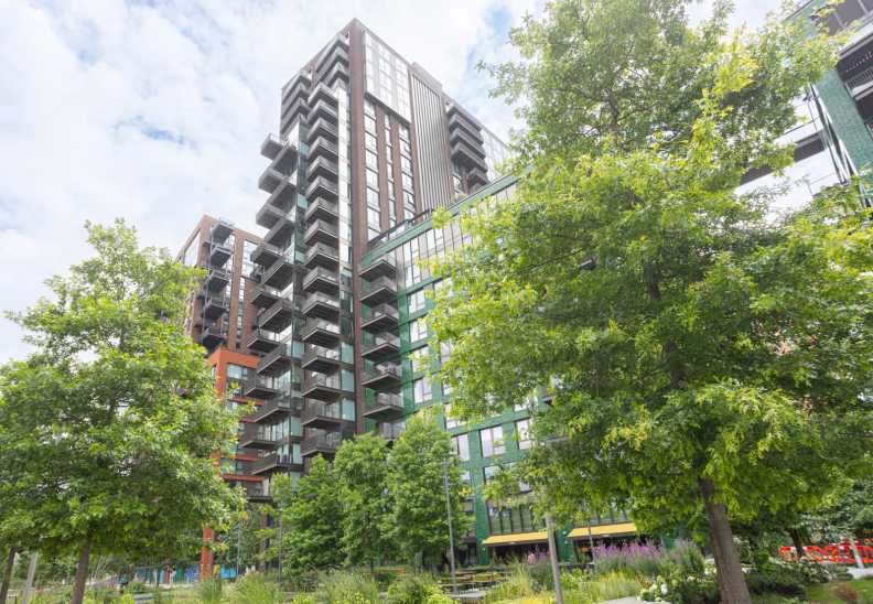 2 bedrooms apartments/flats to sale in Viaduct Gardens, Nine Elms-image 10