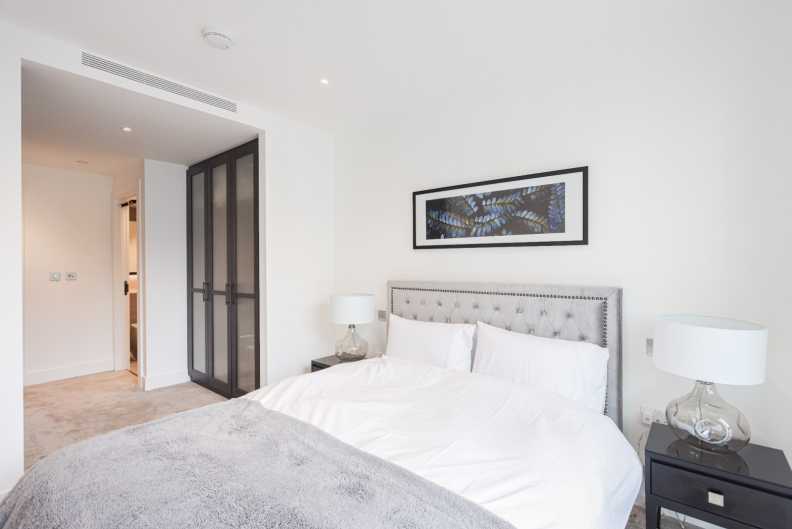2 bedrooms apartments/flats to sale in Palmer Road, London-image 14