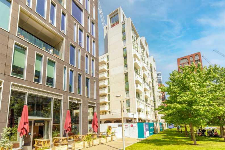 2 bedrooms apartments/flats to sale in Lewis Cubitt Park, King's Cross-image 6