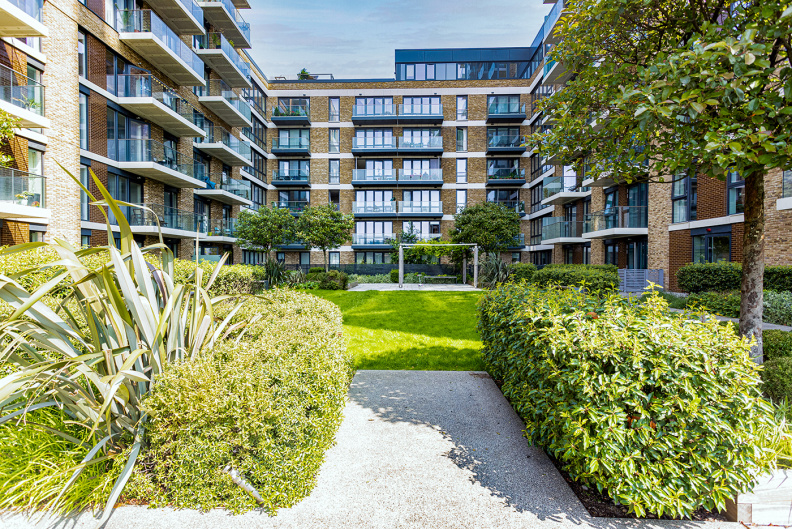 1 bedroom apartments/flats to sale in The Waterfront, Royal Arsenal Riverside-image 8