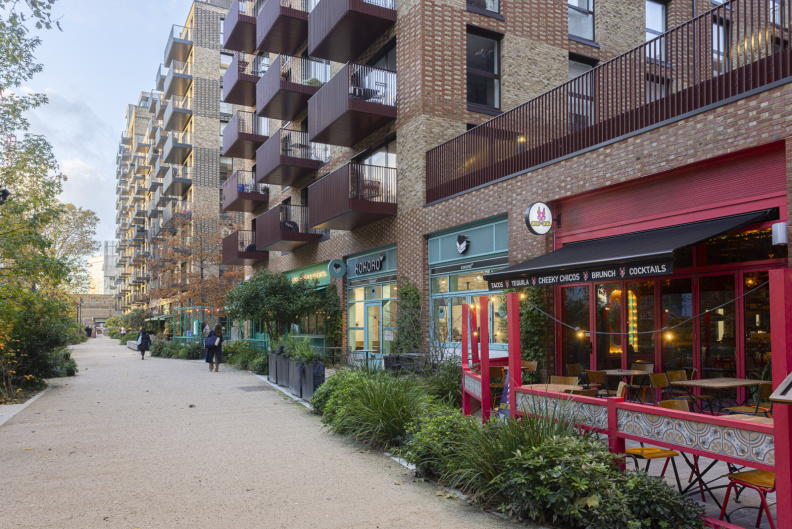 2 bedrooms apartments/flats to sale in Elephant Park, Elephant & Castle-image 14