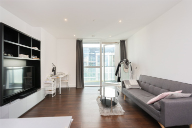 Harbour Way, South Quay - E14 view 8