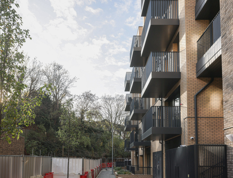 1 bedroom apartments/flats to sale in Whitebeam Way, Lewisham-image 10