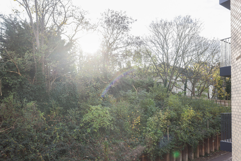 1 bedroom flat for Sale in Whitebeam Way, Lewisham, SE10, London