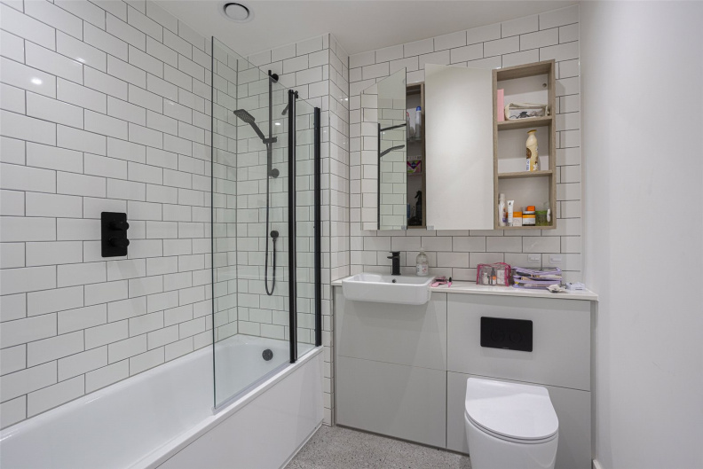 2 bedrooms apartments/flats to sale in Aberfeldy Square, Poplar-image 5