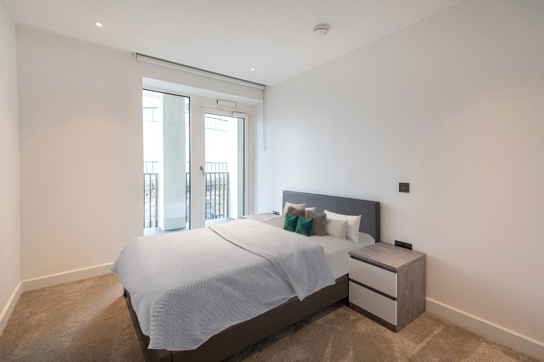 2 bedrooms apartments/flats to sale in Fountain Park Way, White City-image 7