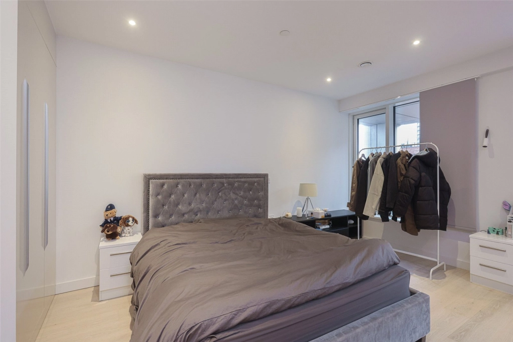 1 bedroom apartments/flats for sale in Deacon Street, Elephant and Castle - SE17 view 8