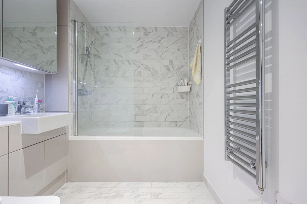 1 bedroom apartments/flats for sale in Deacon Street, Elephant and Castle - SE17 view 6