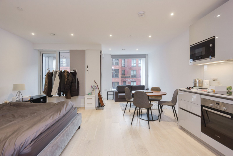 1 bedroom apartments/flats to sale in Deacon Street, Elephant and Castle-image 9