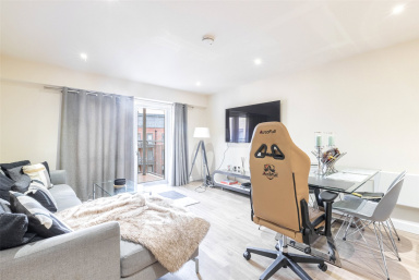 Beaufort Square, Beaufort Park, Colindale - NW9 view 9