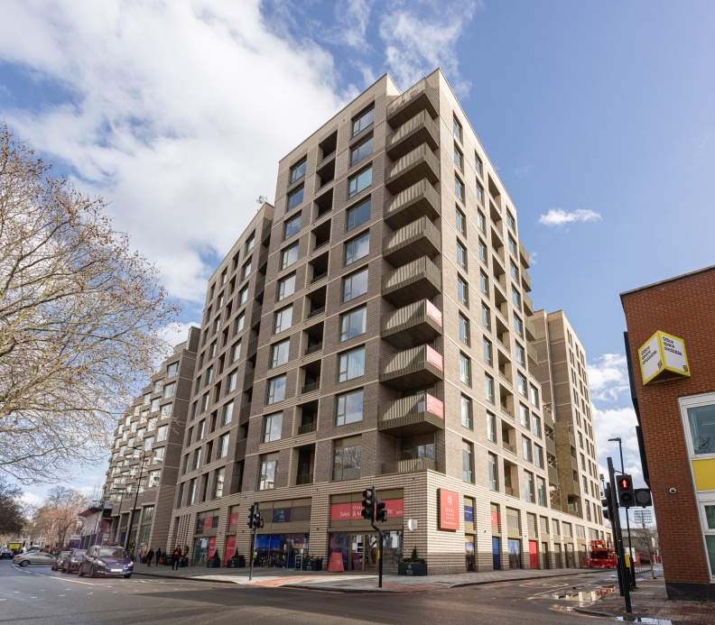 1 bedroom apartments/flats to sale in Kennington Lane, Vauxhall-image 1