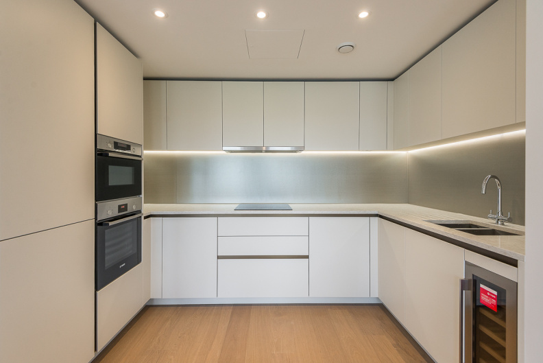 2 bedrooms apartments/flats for sale in Tierney Lane, Hammersmith - W6 view 4