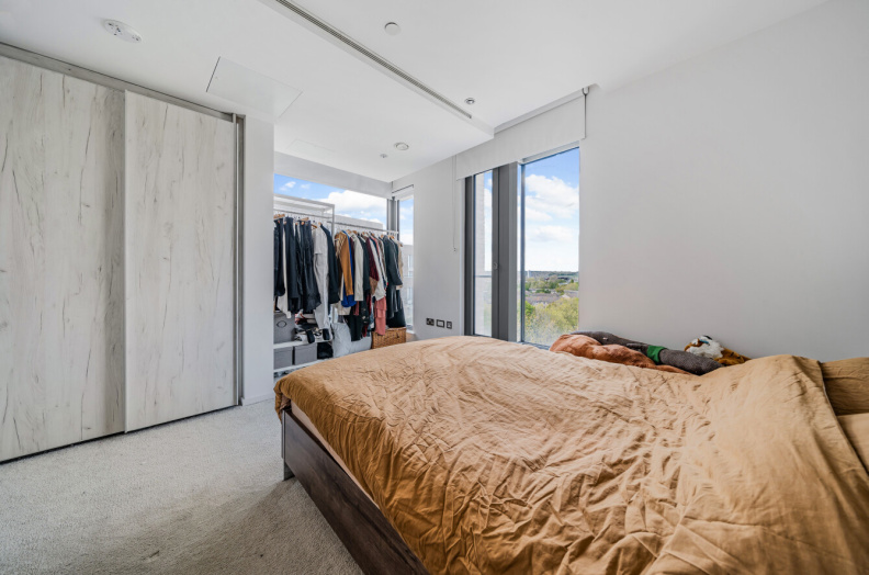 1 bedroom apartments/flats to sale in Camley Street, King's Cross-image 6