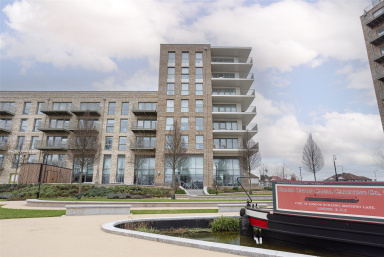 Grand Union, Beresford Avenue, Wembley HA0 image 1