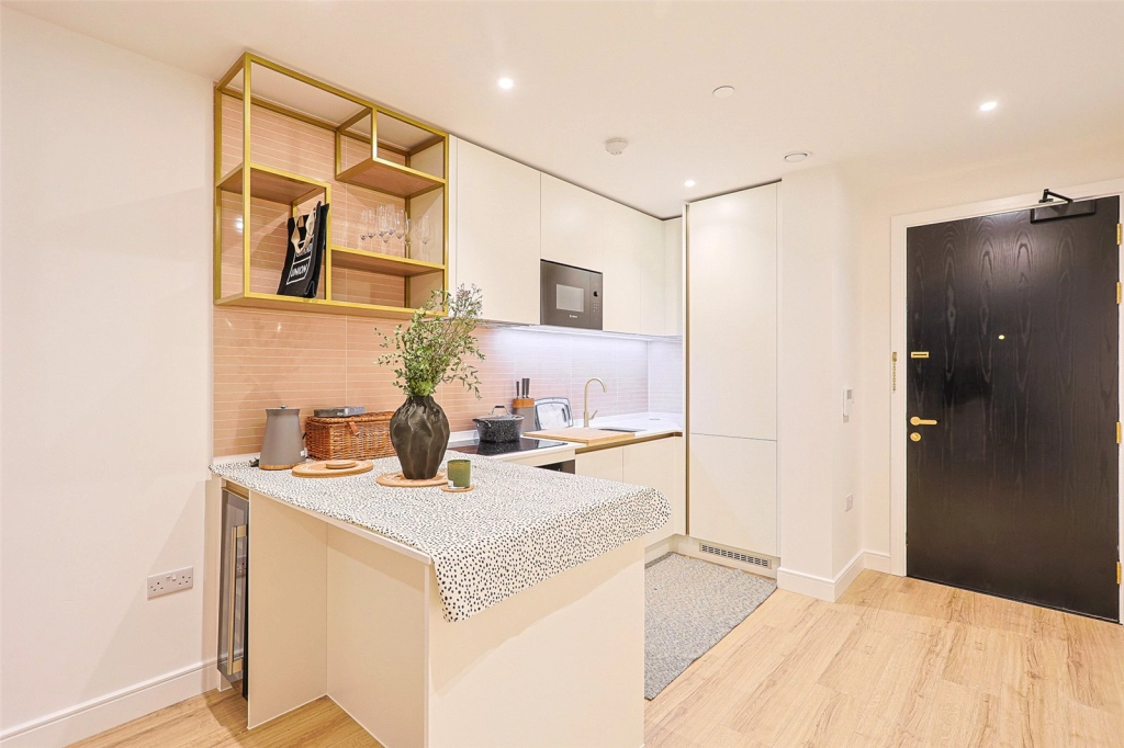 1 bedroom apartments/flats for sale in Quay Walk, Wembley - HA0 view 15