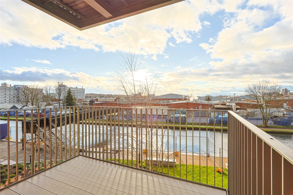 1 bedroom apartments/flats for sale in Quay Walk, Wembley - HA0 view 9